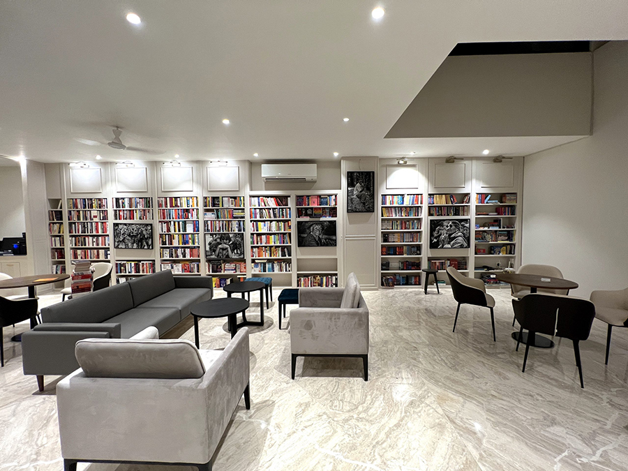 Kunzum Books(8).jpg Kunzum Books(8).jpg